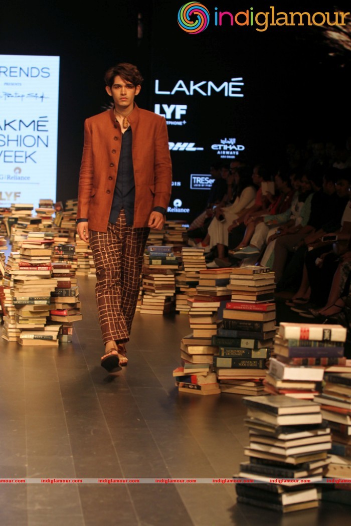 Lakme Fashion Week Winter Festive 2016 Rajesh Pratap Singh Event hd photo