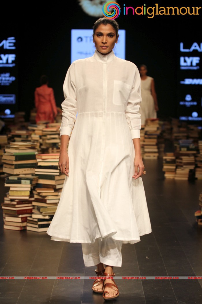 Lakme Fashion Week Winter Festive 2016 Rajesh Pratap Singh Event hd photo