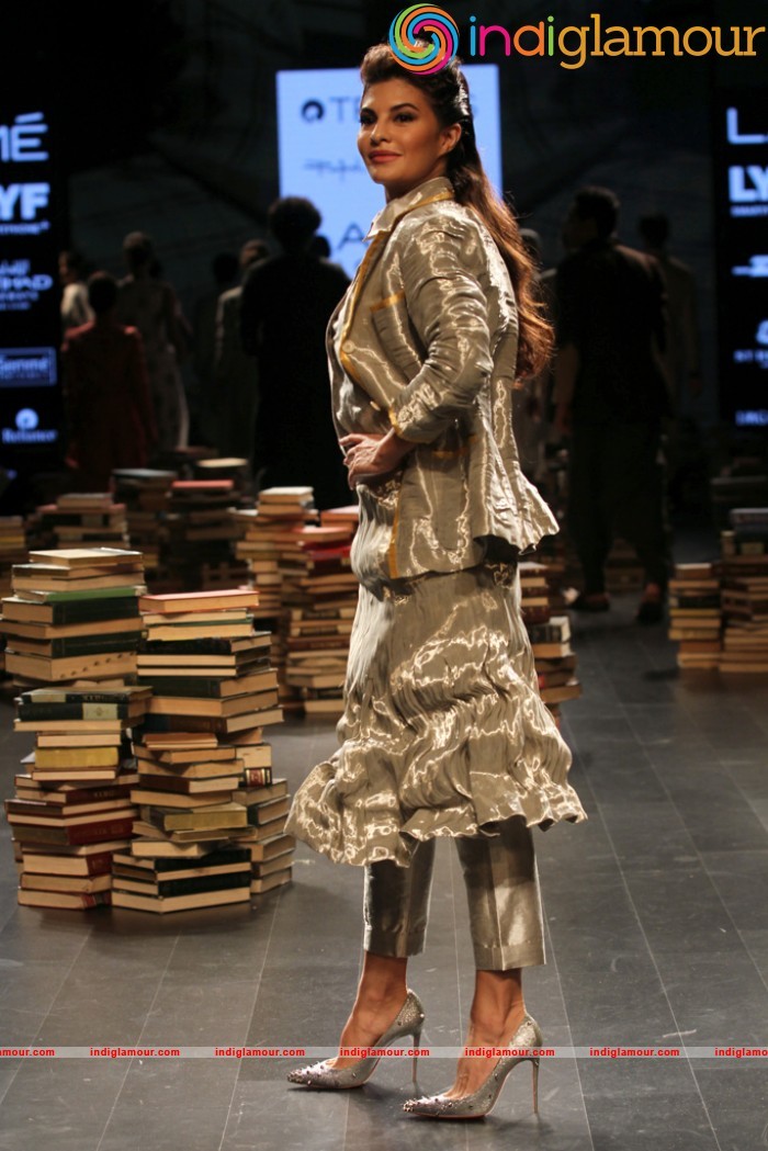 Lakme Fashion Week Winter Festive 2016 Rajesh Pratap Singh Event hd photo
