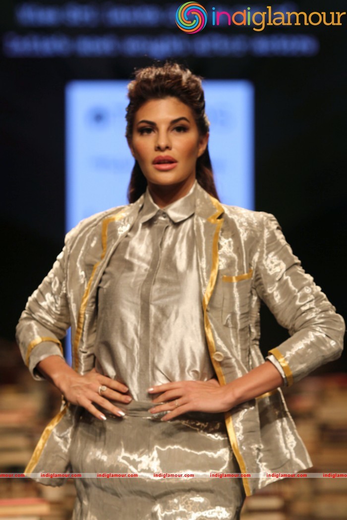 Lakme Fashion Week Winter Festive 2016 Rajesh Pratap Singh Event hd photo