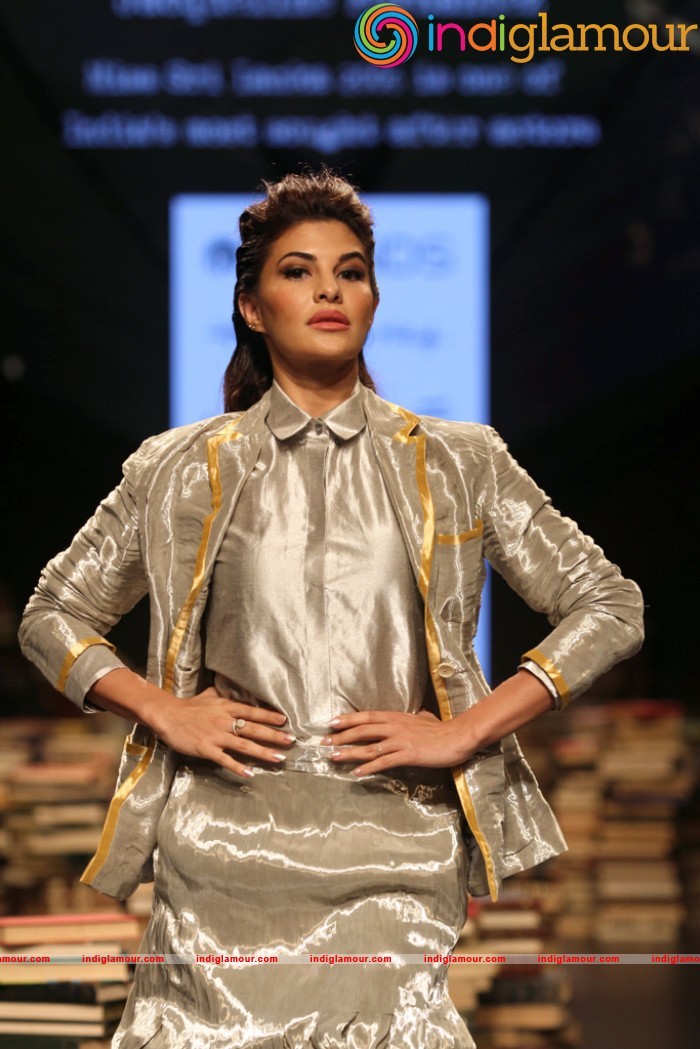 Lakme Fashion Week Winter Festive 2016 Rajesh Pratap Singh Event hd photo
