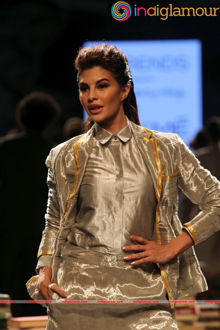 Lakme Fashion Week Winter Festive 2016 Rajesh Pratap Singh Event hd photo