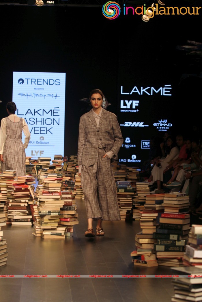 Lakme Fashion Week Winter Festive 2016 Rajesh Pratap Singh Event hd photo