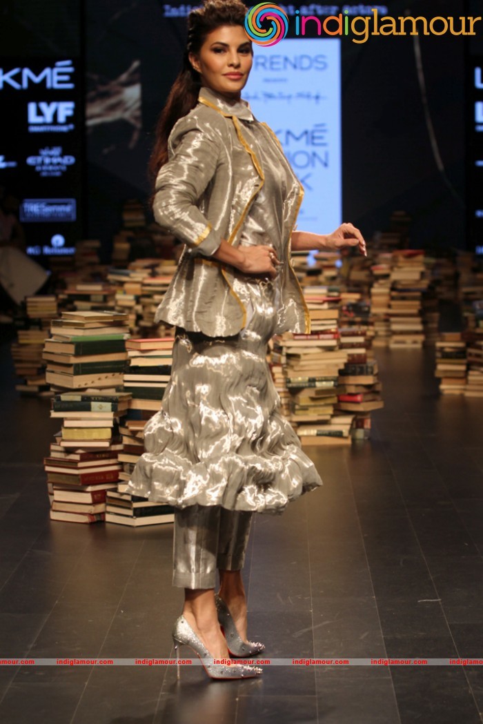 Lakme Fashion Week Winter Festive 2016 Rajesh Pratap Singh Event hd photo