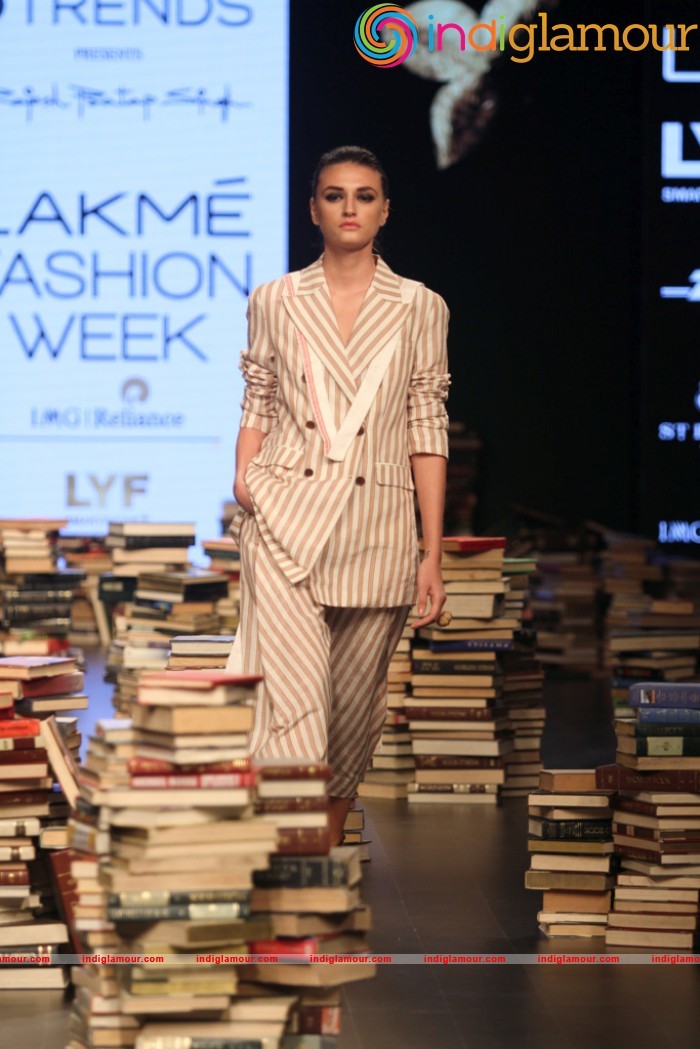 Lakme Fashion Week Winter Festive 2016 Rajesh Pratap Singh Event hd photo