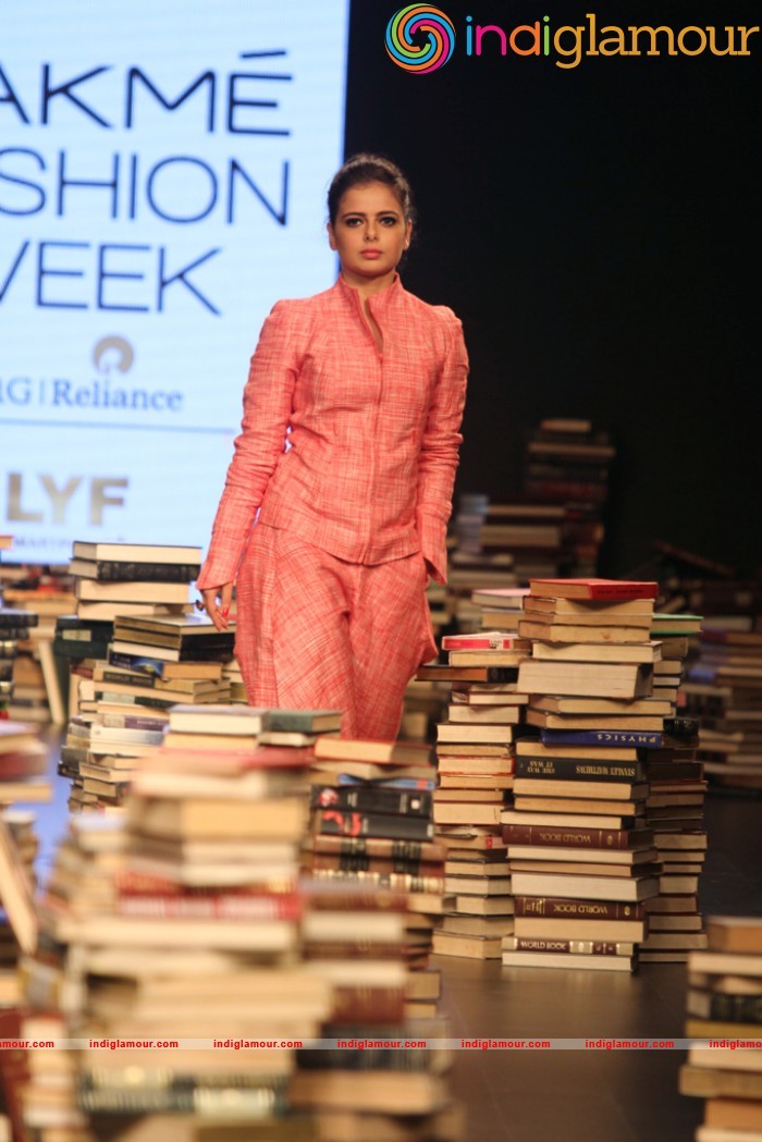 Lakme Fashion Week Winter Festive 2016 Rajesh Pratap Singh Event hd photo