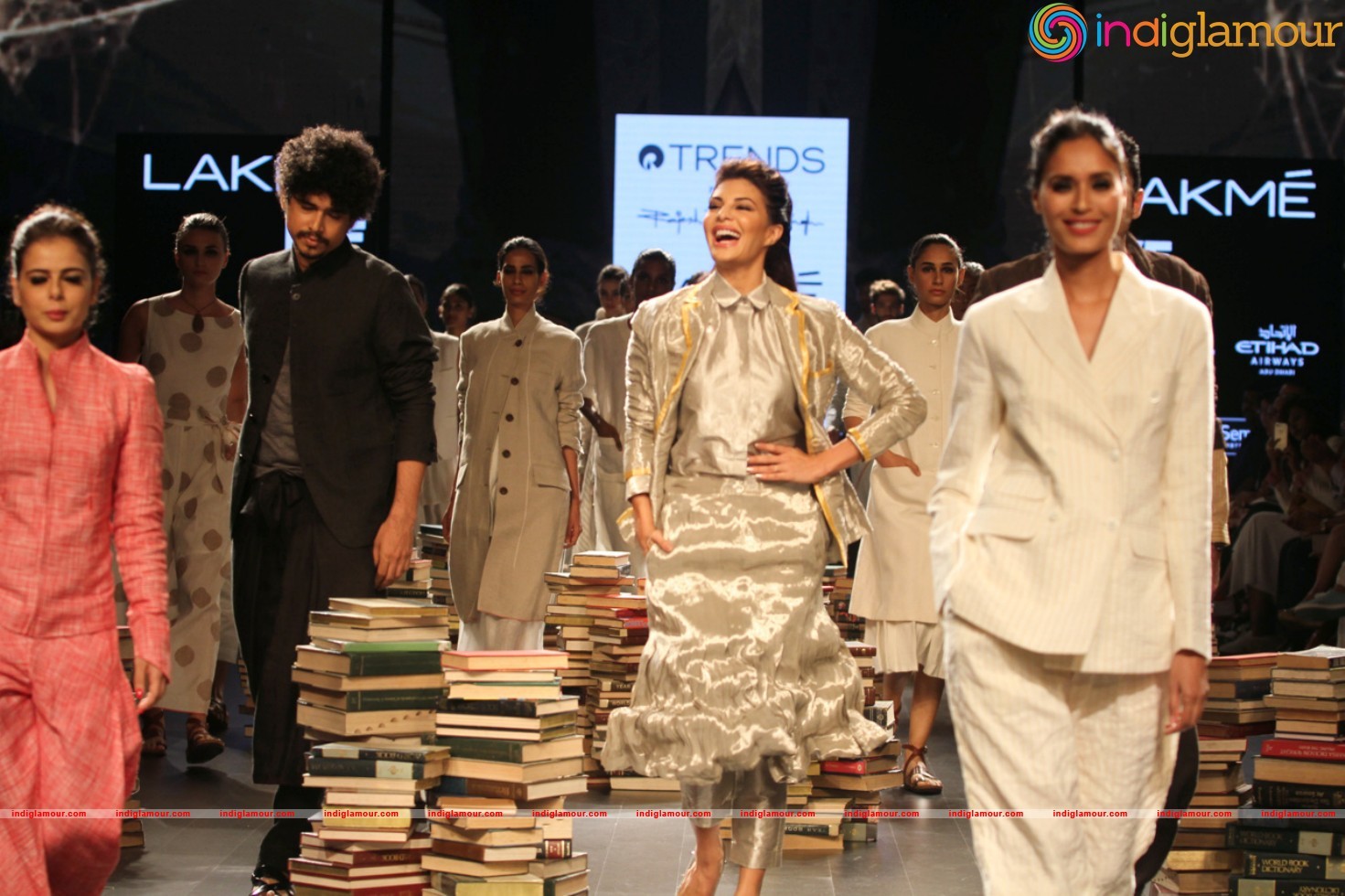 Lakme Fashion Week Winter Festive 2016 Rajesh Pratap Singh Event hd photo