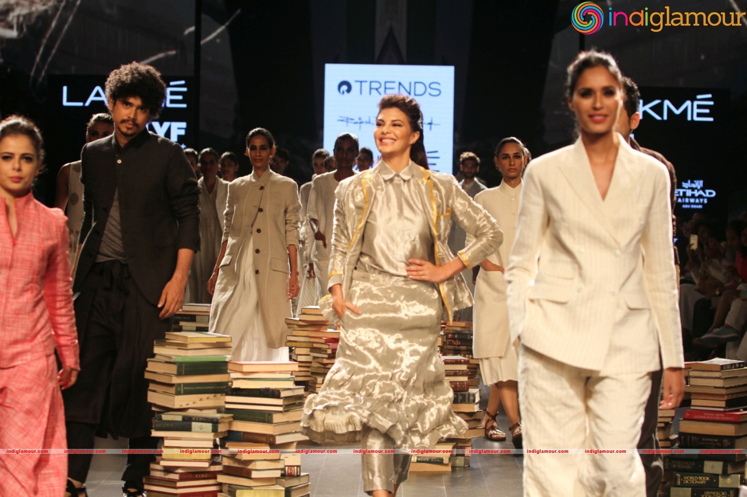 Lakme Fashion Week Winter Festive 2016 Rajesh Pratap Singh Event hd photo