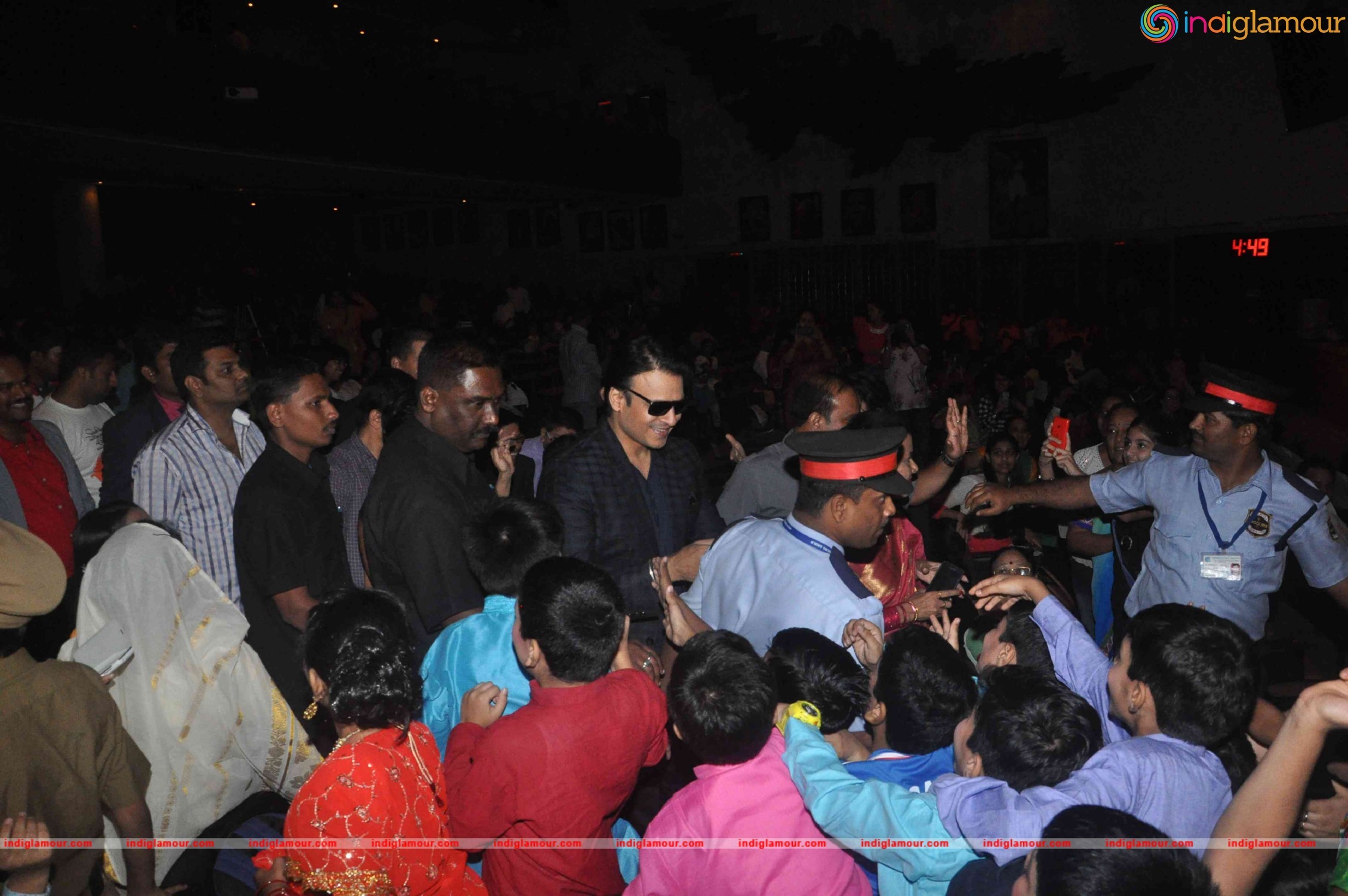 Vivek Oberoi Felicitates Habitat Heroes Event hd photo
