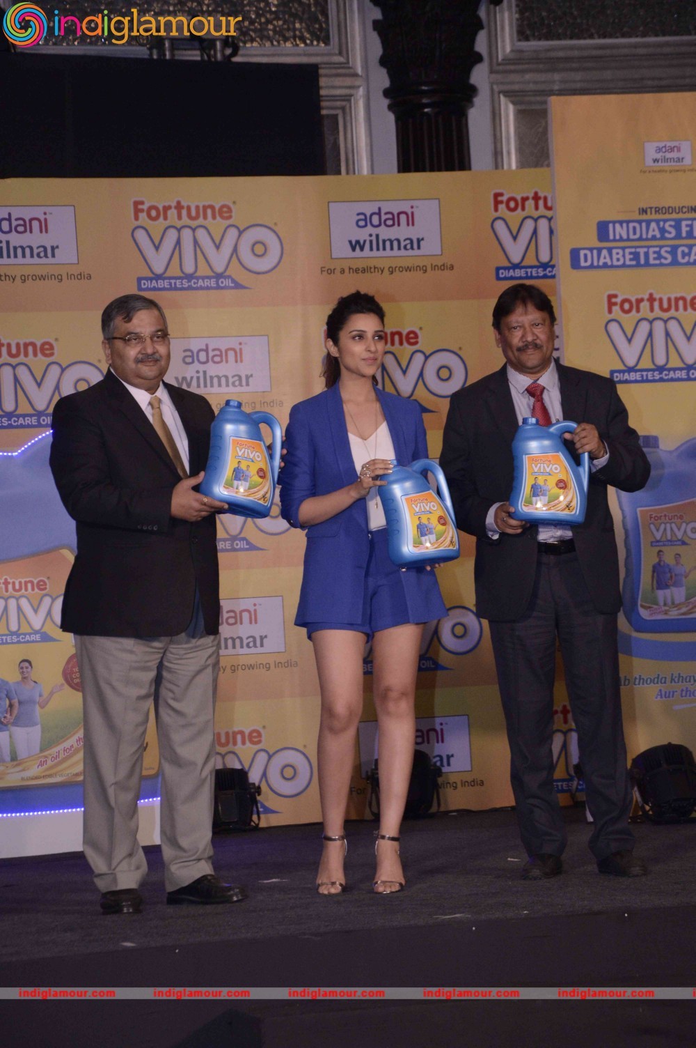 Parineeti Chopra Launches Fortune Vivo Event hd photo
