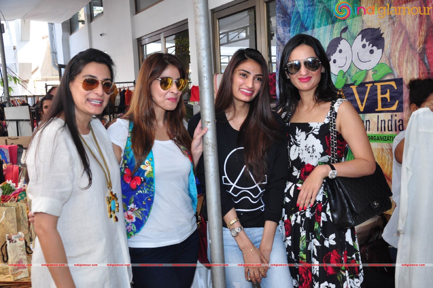 Bollywood Celebs At Mana Shetty's Fund Raiser Event Event hd photo