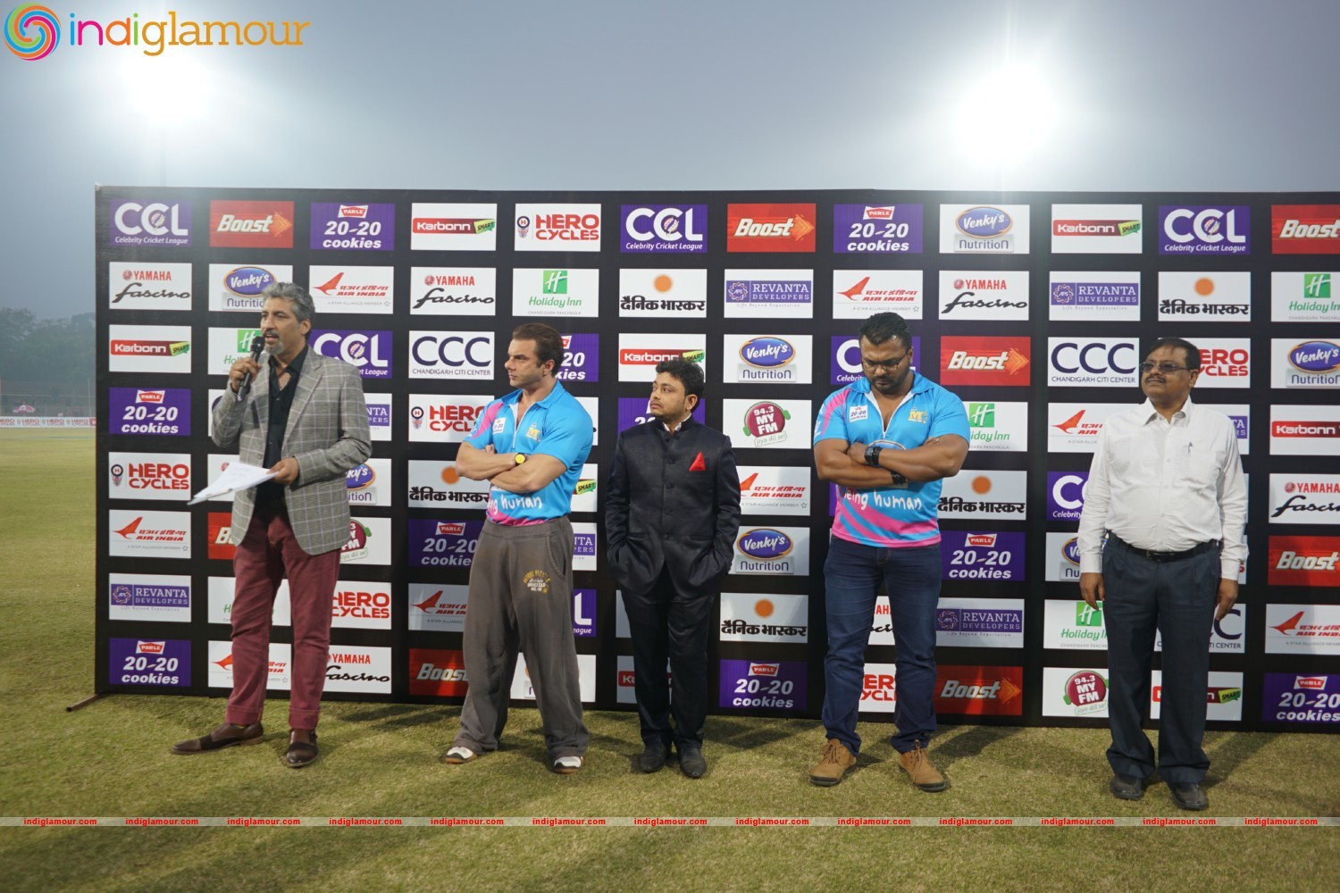 Bhojpuri Dabanggs Vs Mumbai Heroes Event hd photo