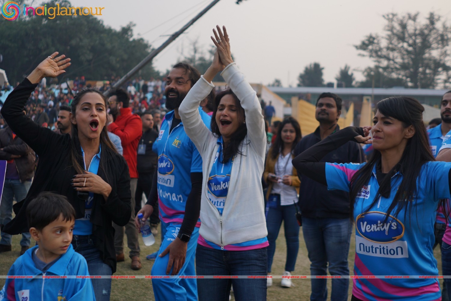 Bhojpuri Dabanggs Vs Mumbai Heroes Event hd photo