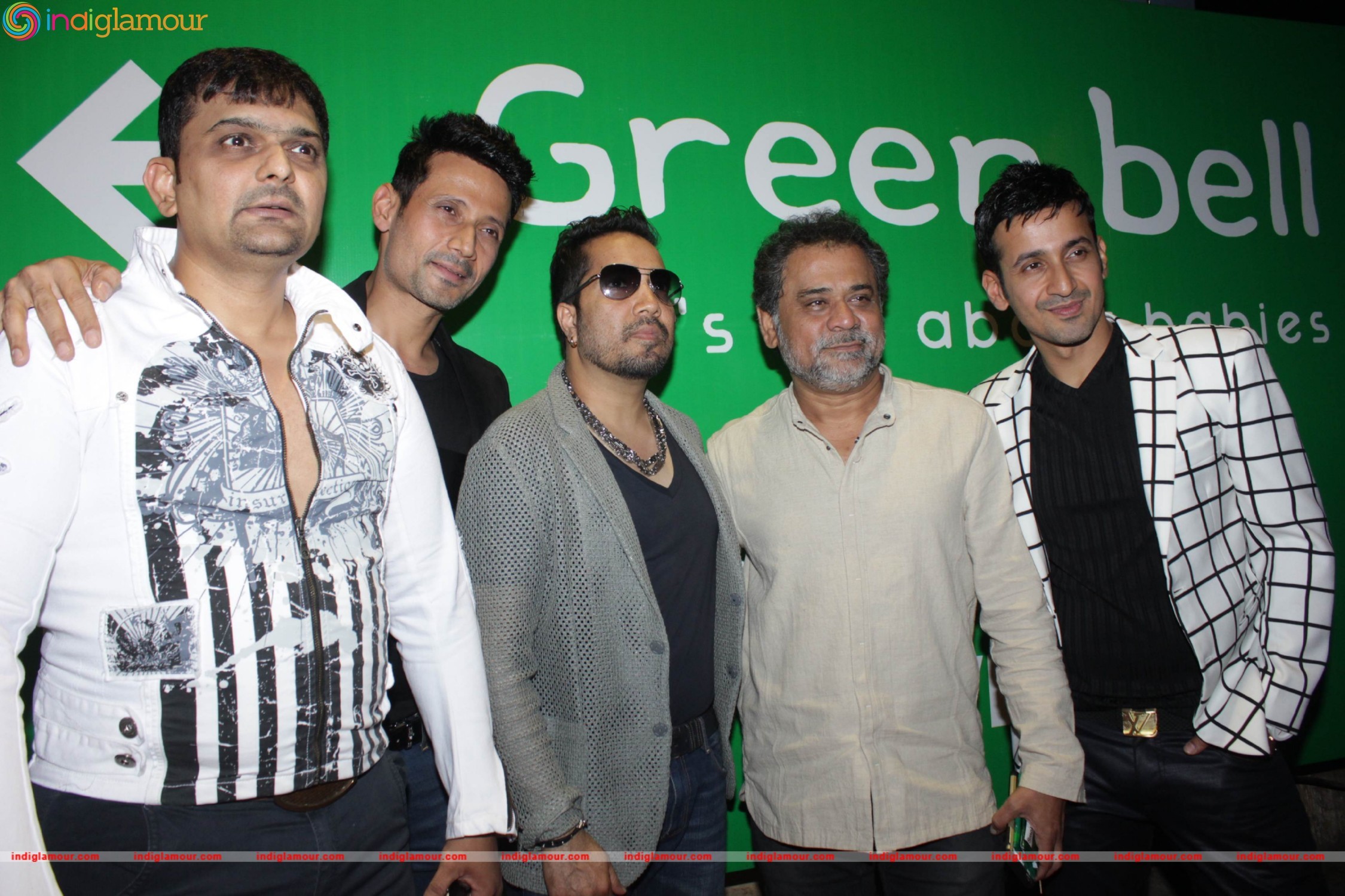 Meets Bros Host a Party for Winning 5 Awards Event hd photo