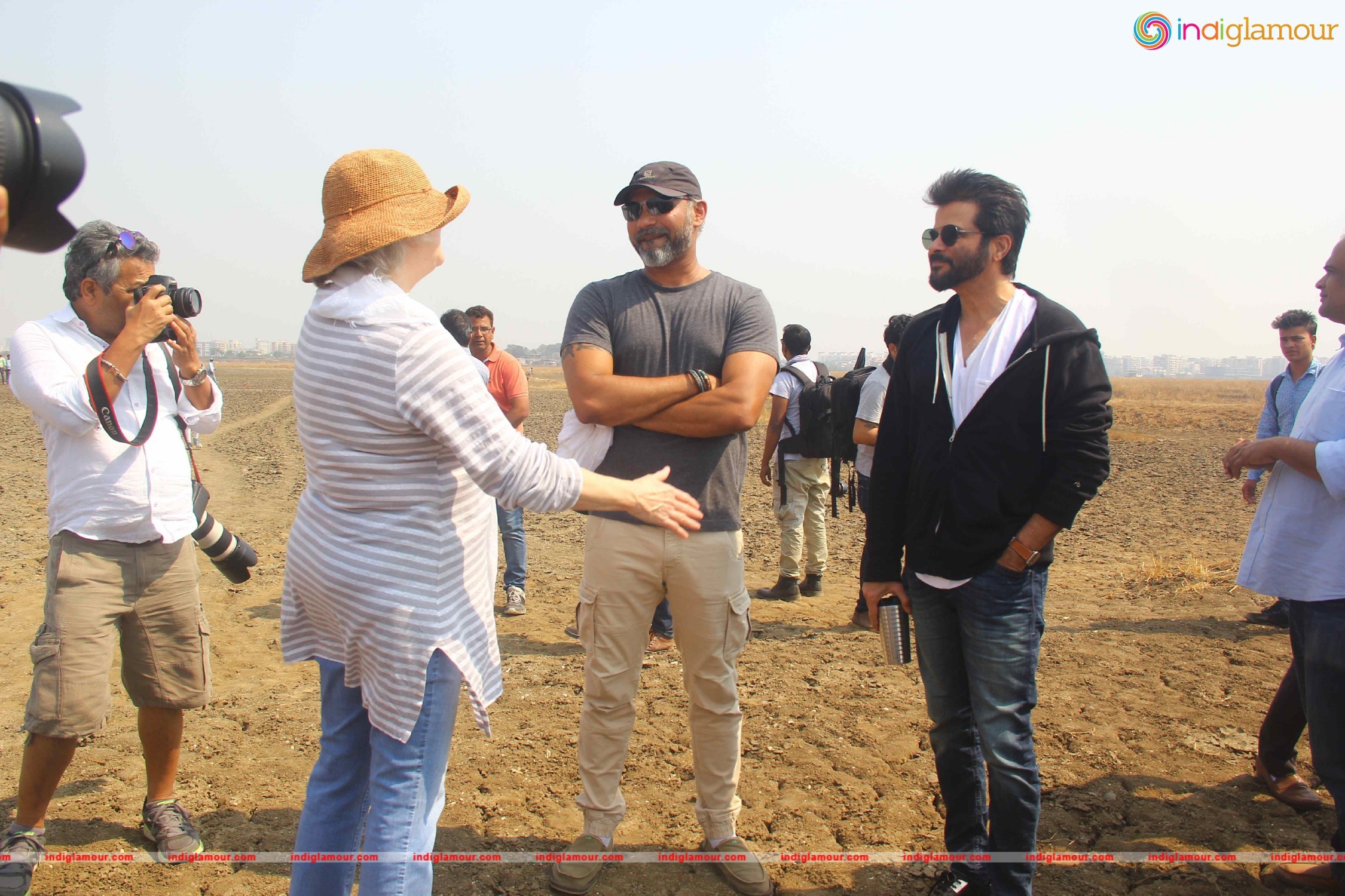 On Location Shoot of TV Serial 24 Season 2 Event hd photo