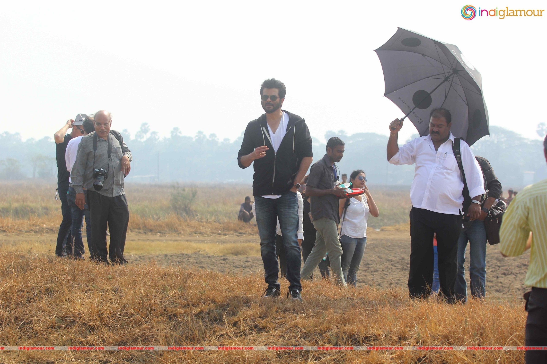 On Location Shoot of TV Serial 24 Season 2 Event hd photo