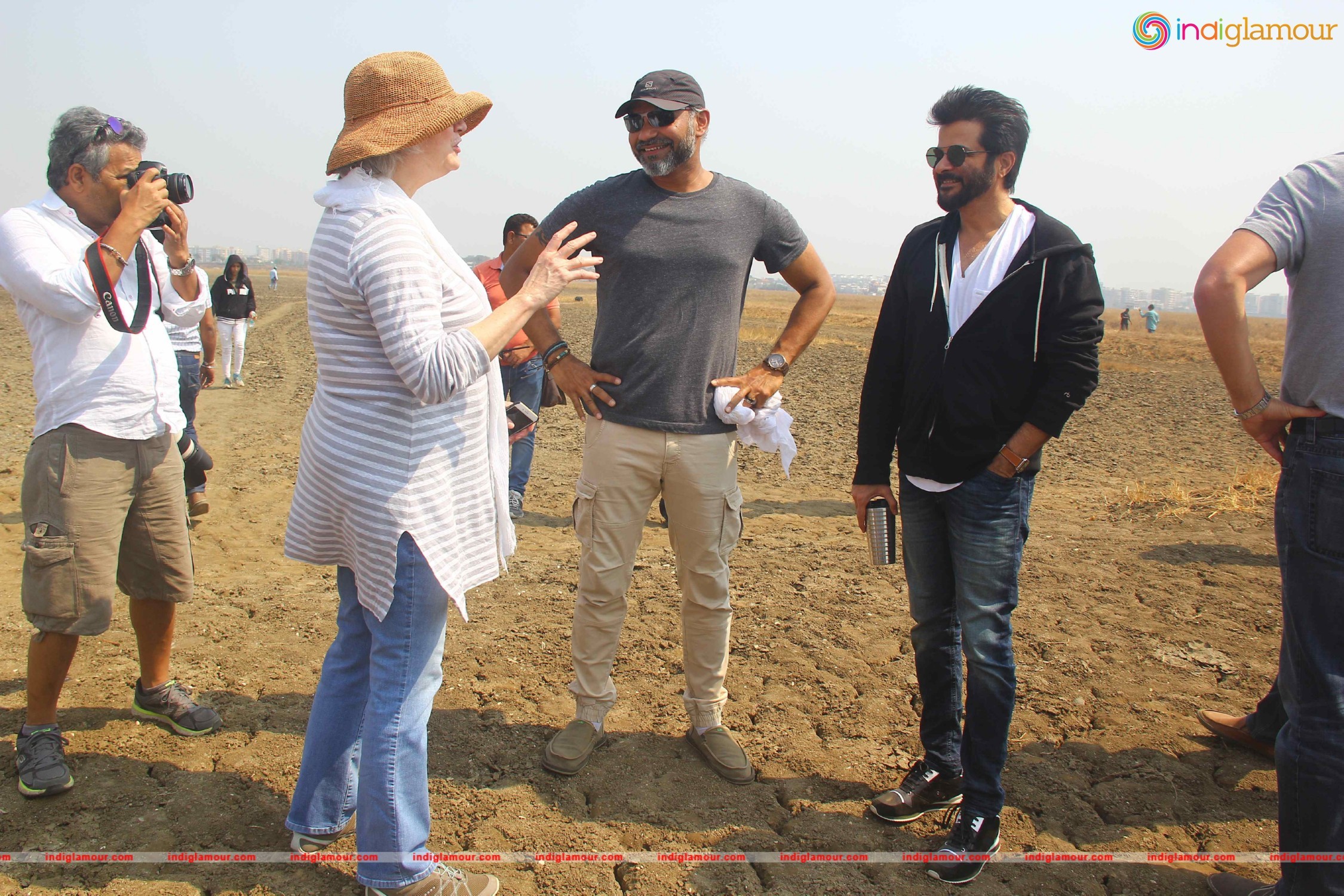 On Location Shoot of TV Serial 24 Season 2 Event hd photo