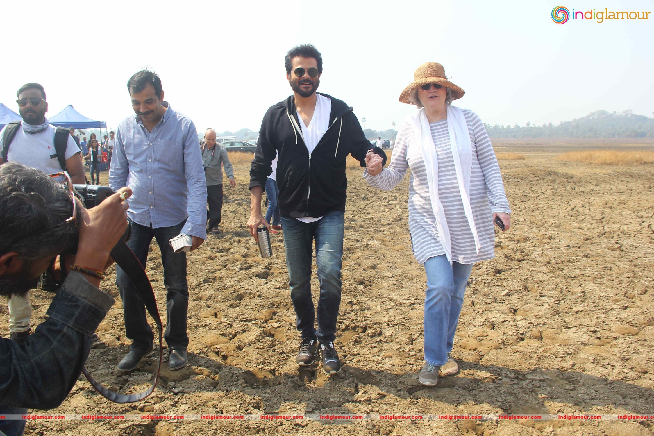On Location Shoot of TV Serial 24 Season 2 Event hd photo