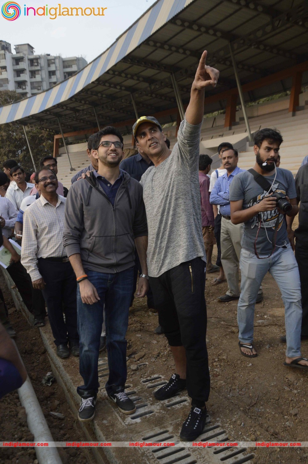 Akshay Kumar,Aditya Thackeray Attend Graduation Ceremony of Womens Self Defense Center Event hd photo