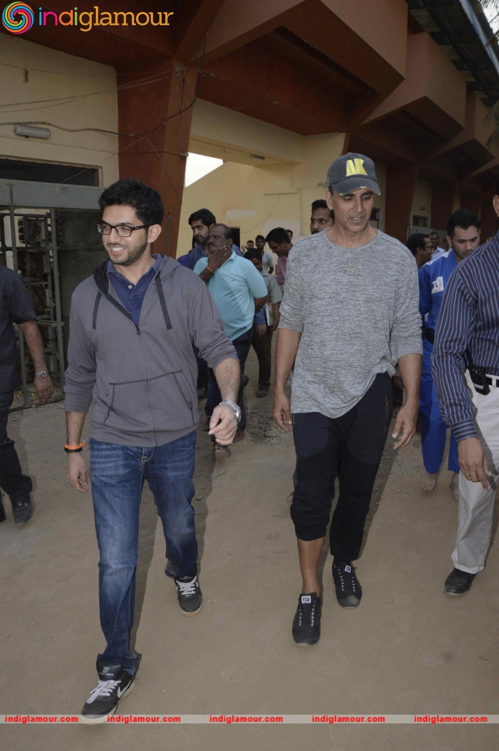 Akshay Kumar,Aditya Thackeray Attend Graduation Ceremony of Womens Self Defense Center Event hd photo
