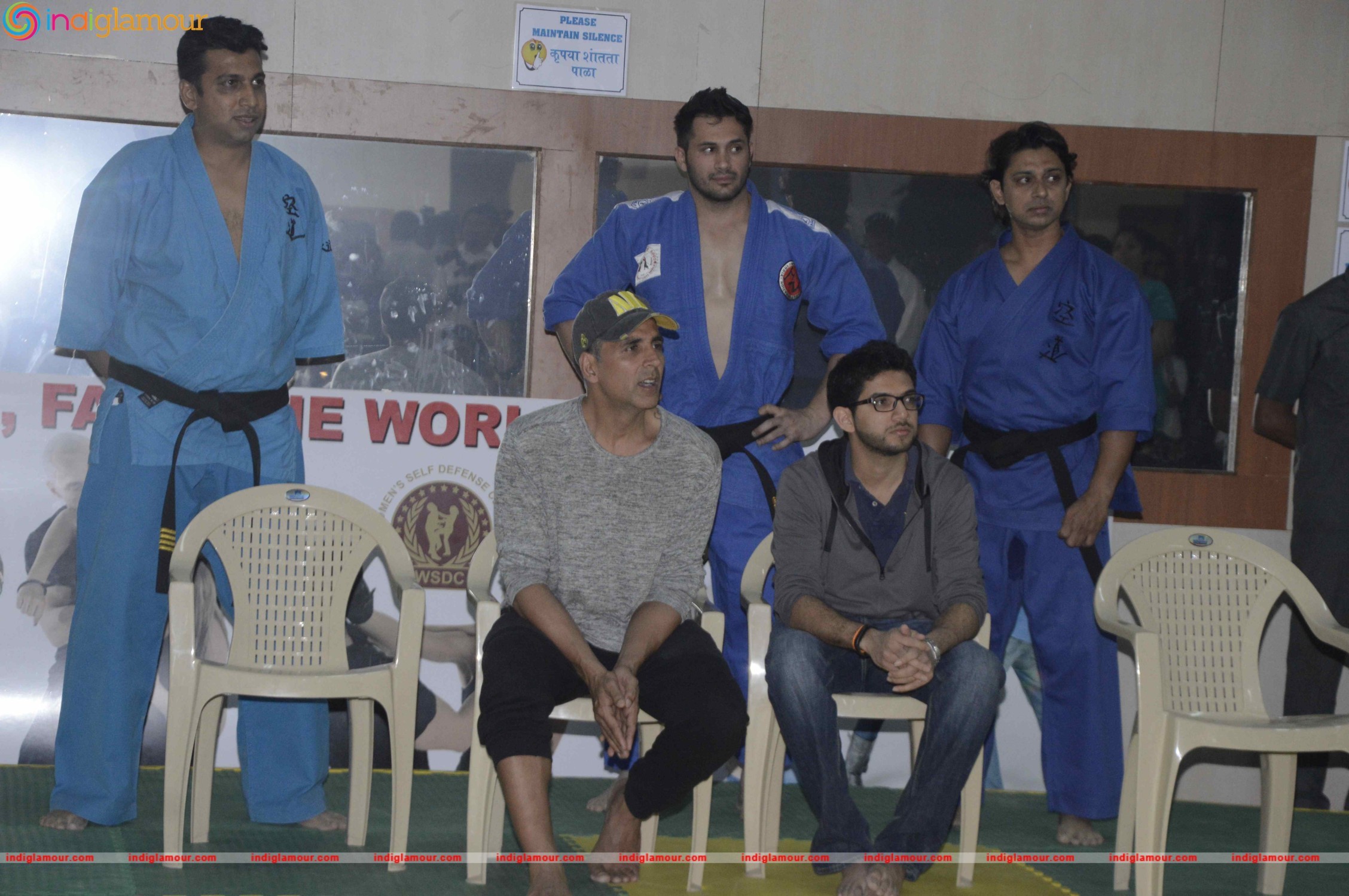 Akshay Kumar,Aditya Thackeray Attend Graduation Ceremony of Womens Self Defense Center Event hd photo