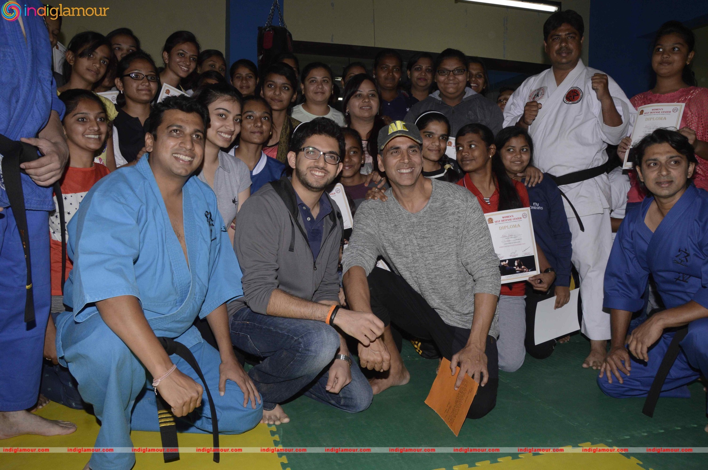 Akshay Kumar,Aditya Thackeray Attend Graduation Ceremony of Womens Self Defense Center Event hd photo