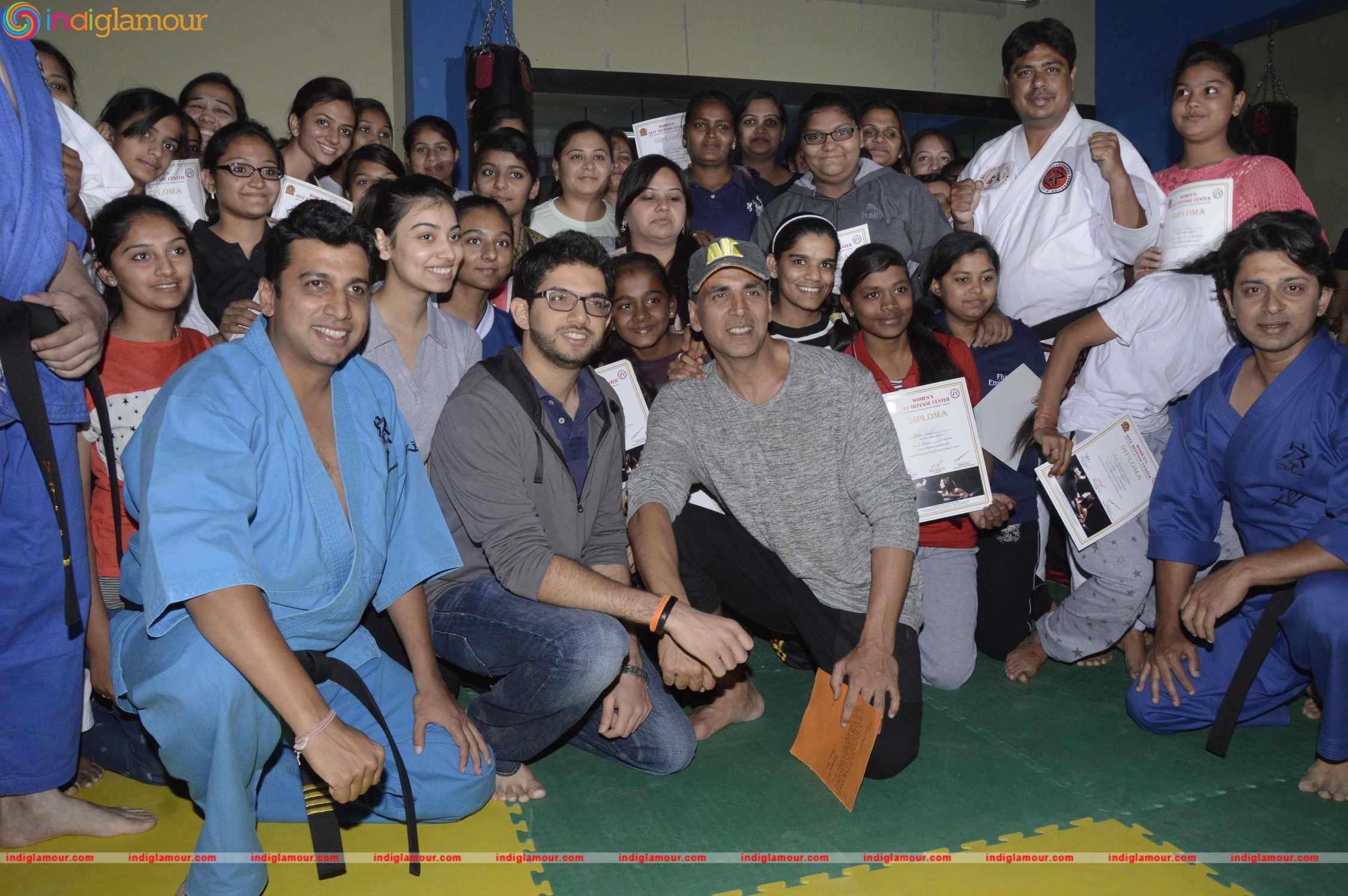 Akshay Kumar,Aditya Thackeray Attend Graduation Ceremony of Womens Self Defense Center Event hd photo
