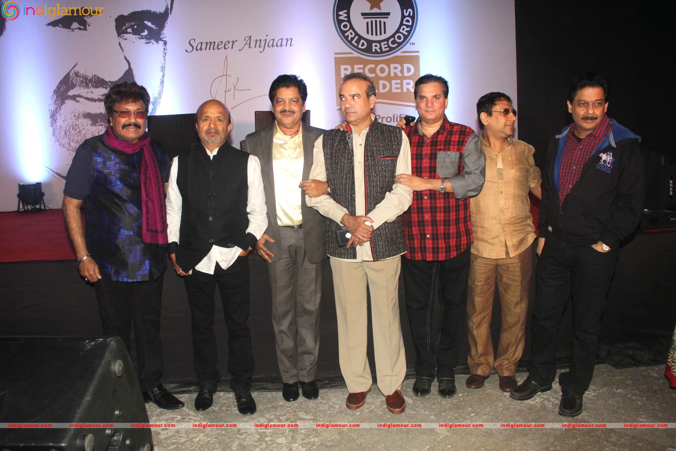 Sameer Anjan Got Genius World Records for Writing Maximum Number of Bollywood Songs Event hd photo