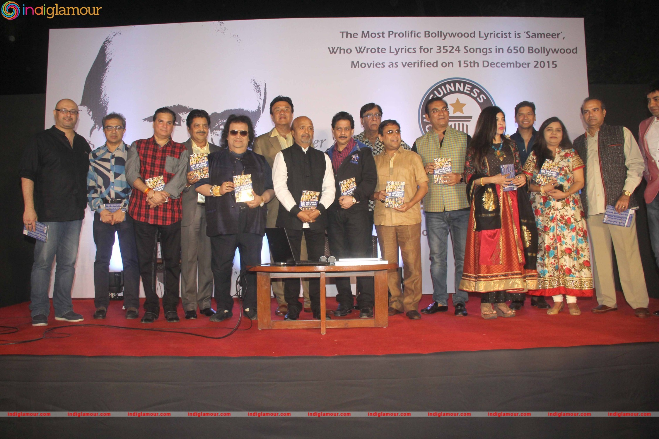 Sameer Anjan Got Genius World Records for Writing Maximum Number of Bollywood Songs Event hd photo