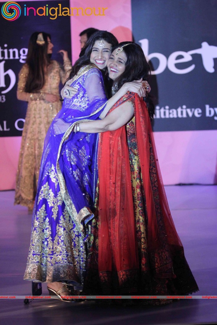 Beti Foundation Fashion Show Event hd photo