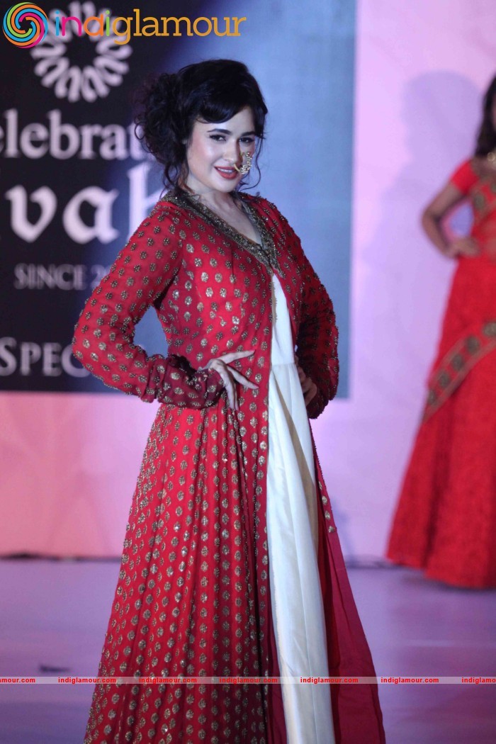 Beti Foundation Fashion Show Event hd photo
