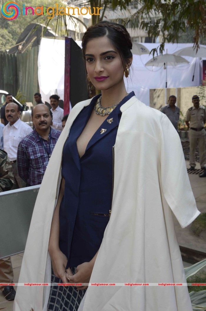 Inauguration of FICCI FLO Film Festival Event hd photo