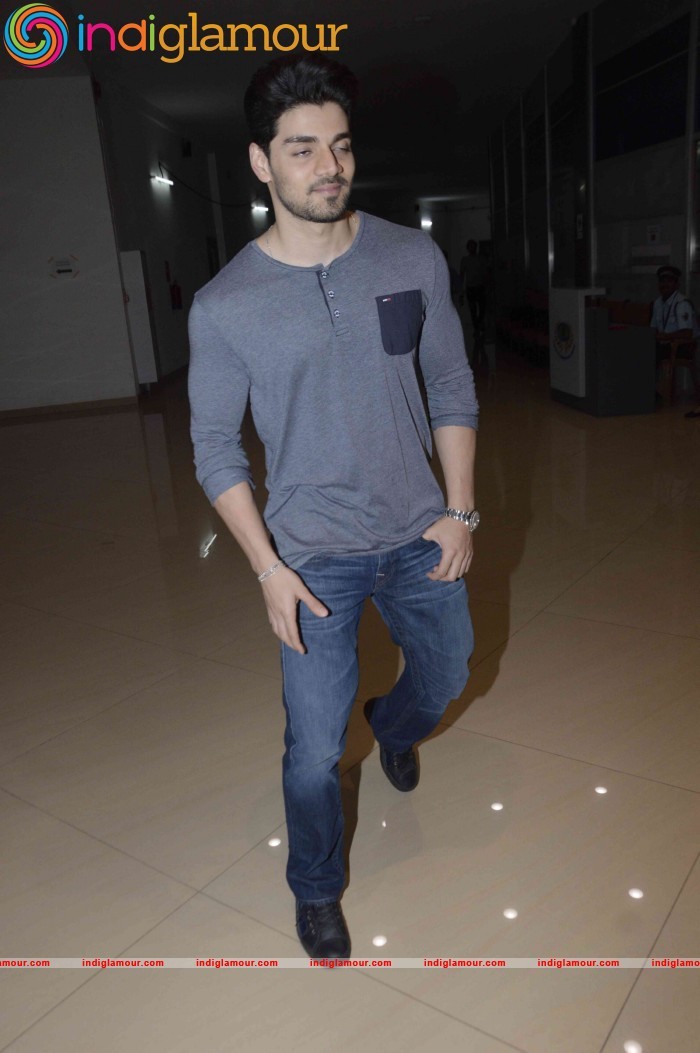 Special Screening of Film Aligarh Event hd photo