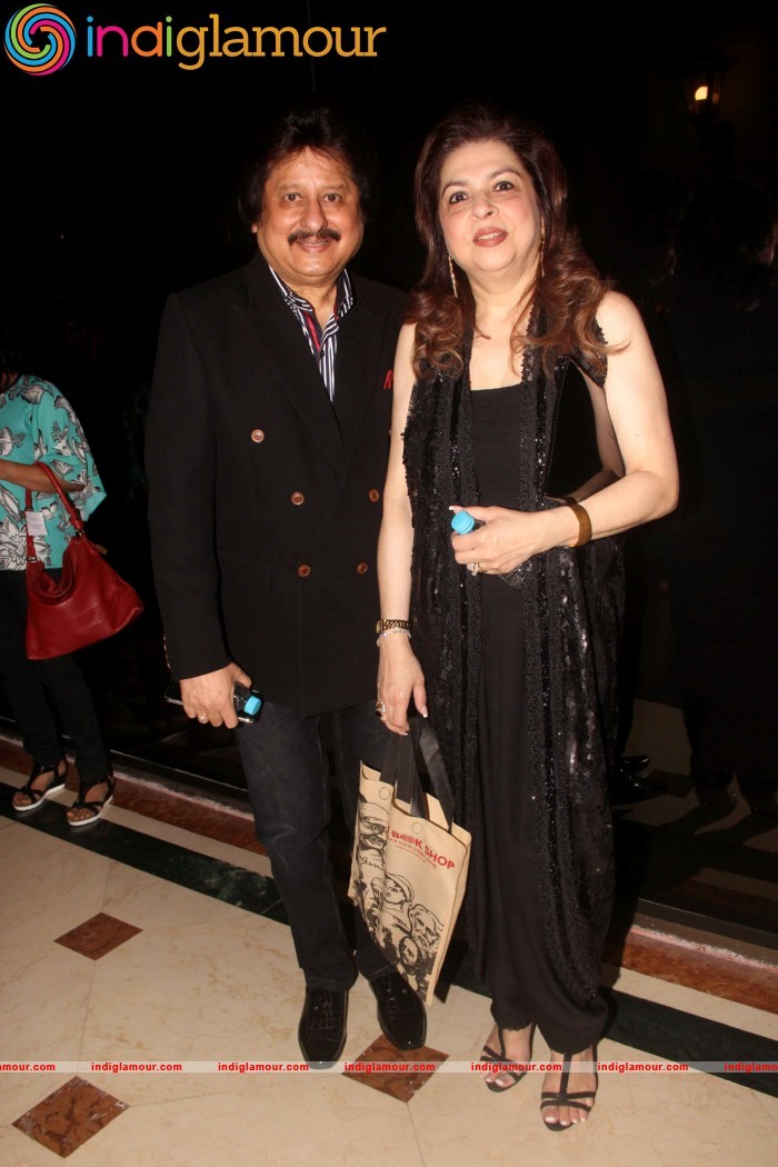 Launch of Shatrughan Sinha Biography Anything But Khamosh Event hd photo