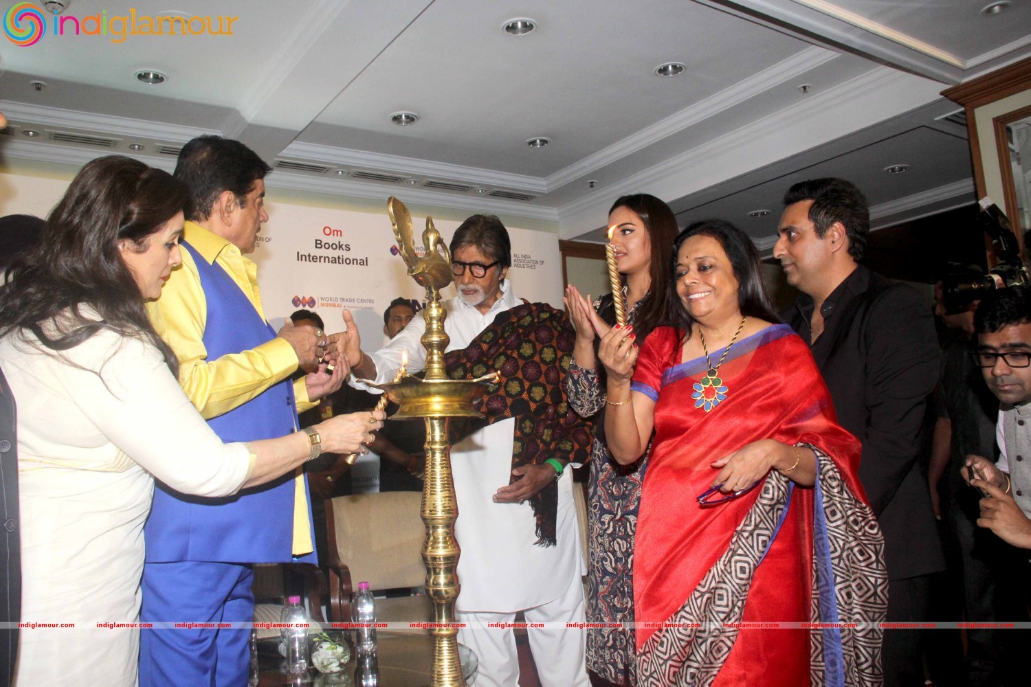 Launch of Shatrughan Sinha Biography Anything But Khamosh Event hd photo