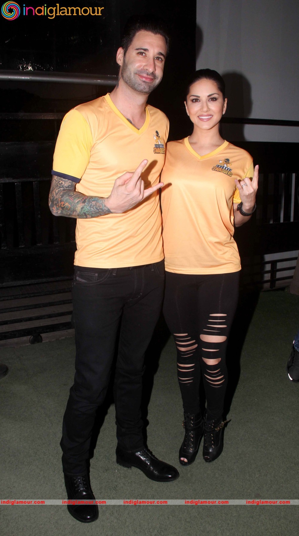 Sunny Leone Unveiled her Swag Squad the Chennai Swaggers at Smaaash Event hd photo
