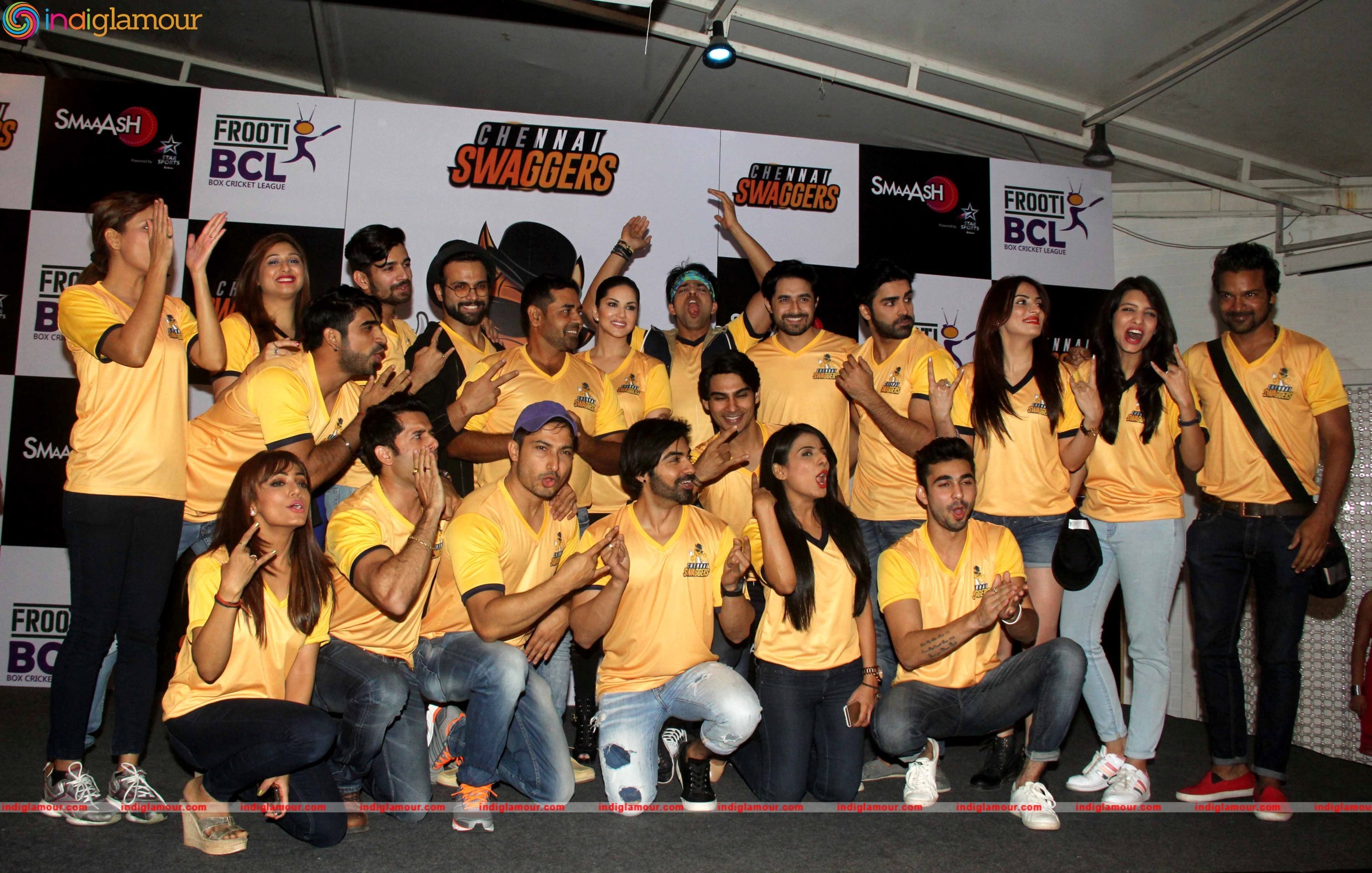 Sunny Leone Unveiled her Swag Squad the Chennai Swaggers at Smaaash Event hd photo
