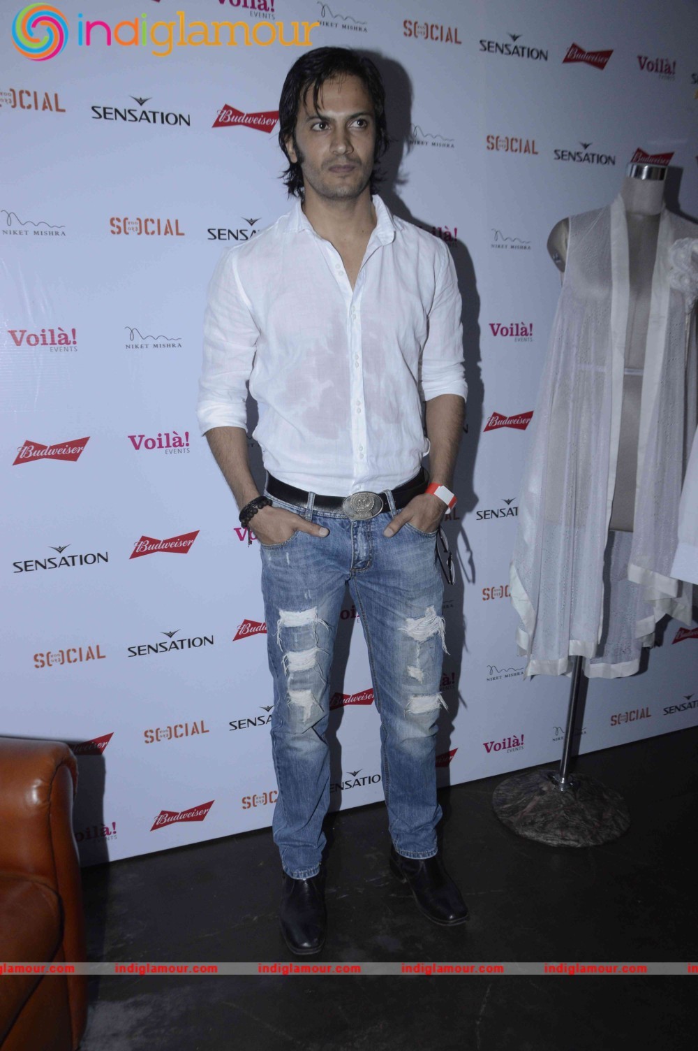Unveiling of Niket Mishra New Design Sensation White Collection Event hd photo
