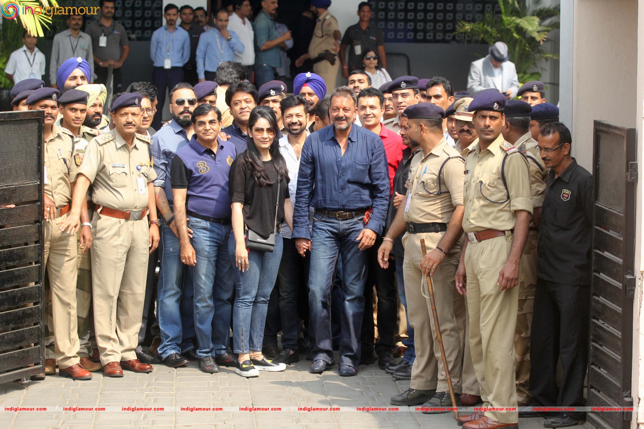 Sanjay Dutt Released from Yerawada Central Jail Event hd photo