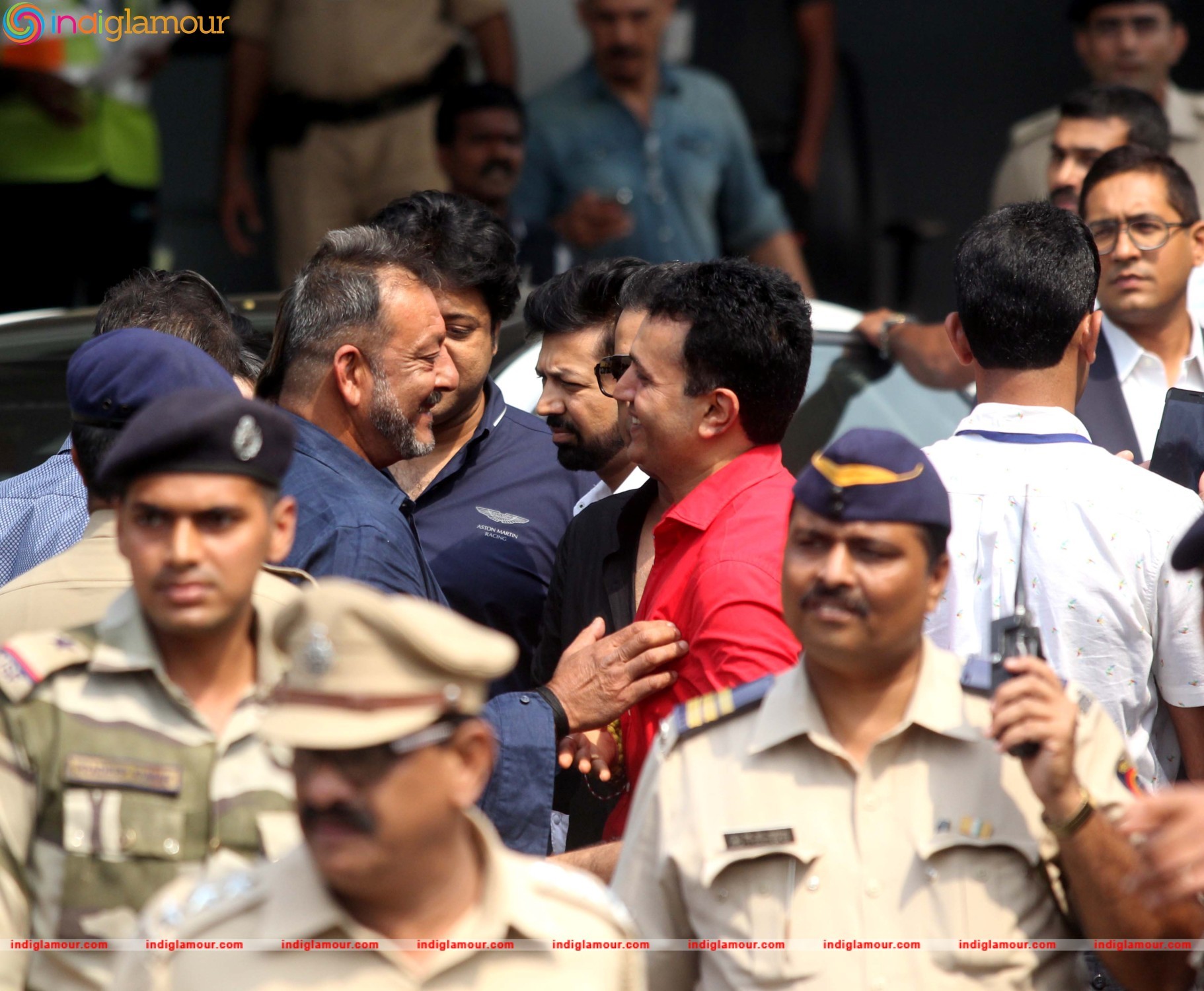 Sanjay Dutt Released from Yerawada Central Jail Event hd photo