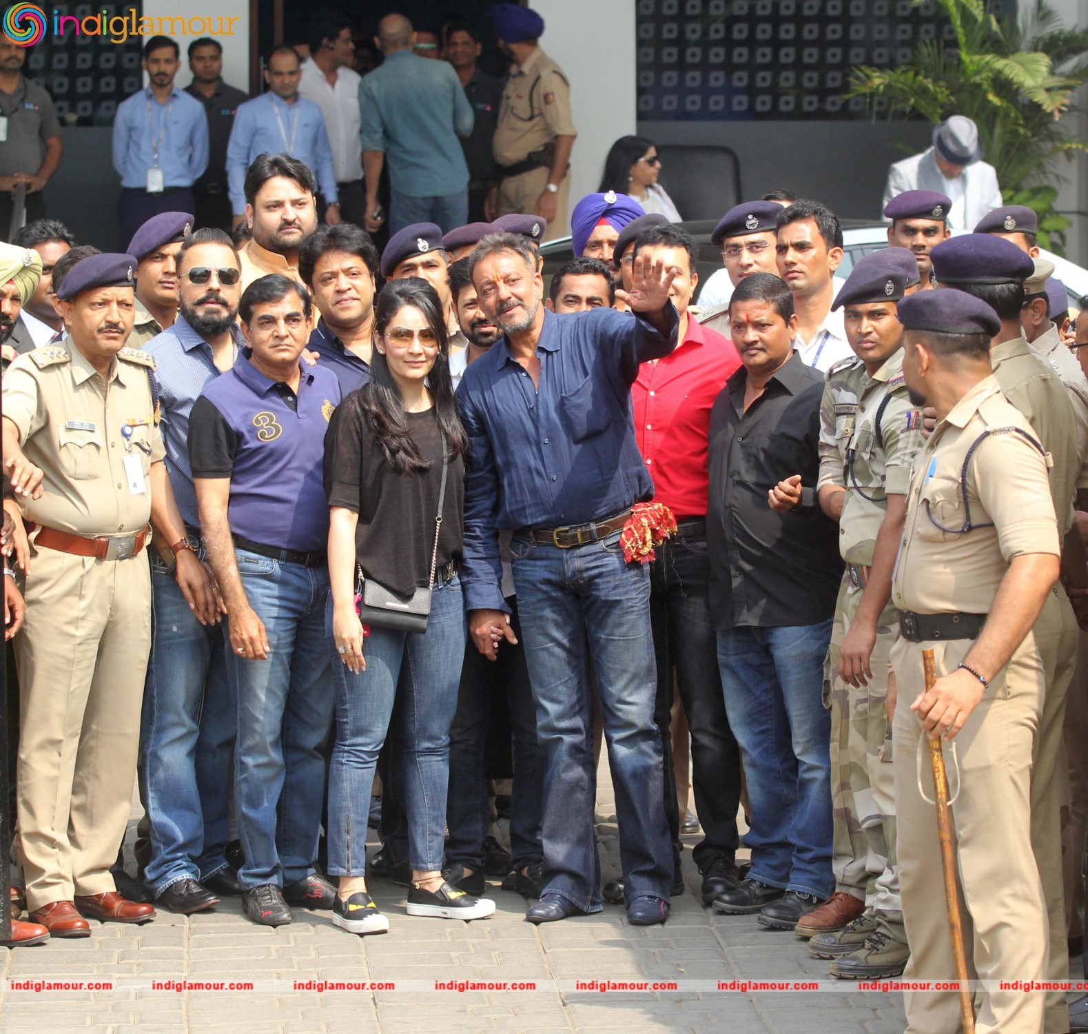 Sanjay Dutt Released from Yerawada Central Jail Event hd photo