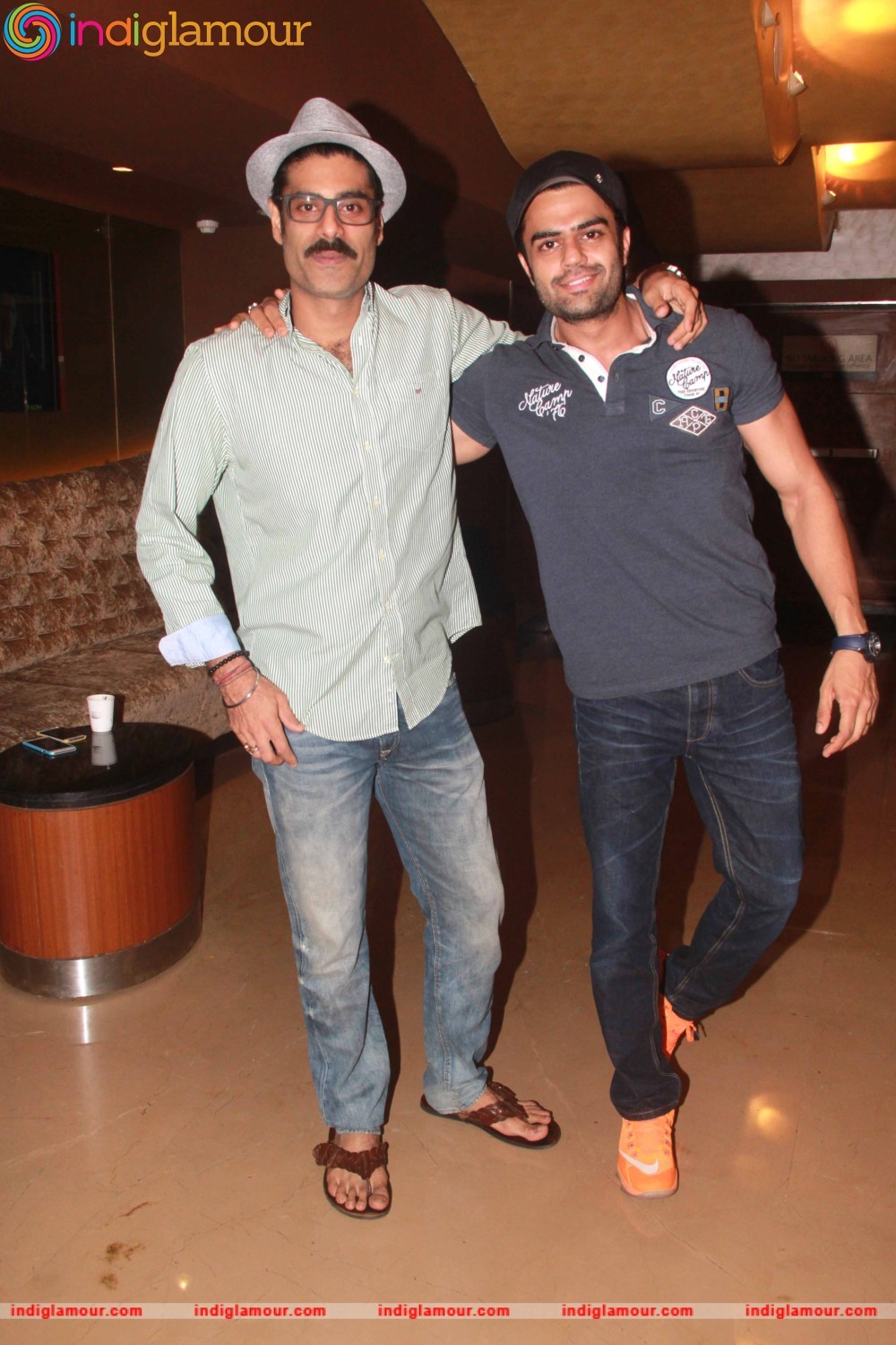 Manish Paul and Sikander Khair Visit Juhu Pvr Event hd photo