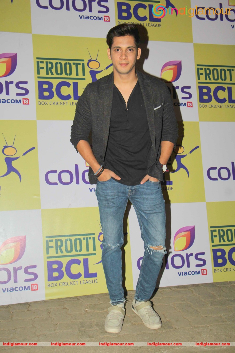 Team Rowdy Bangalore Made A Powerful Impact at the Curtain Raiser of Box Cricket League Event hd photo