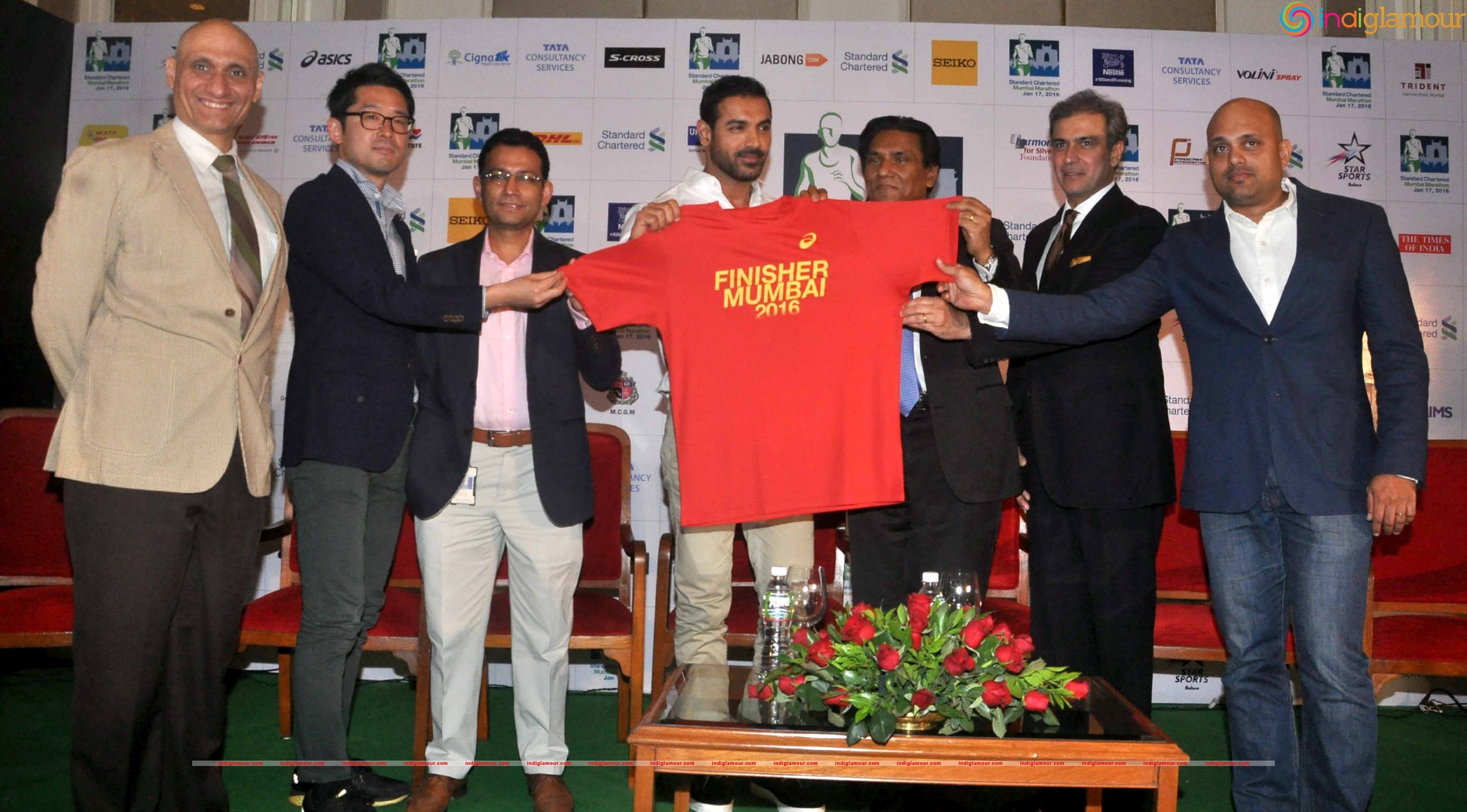 Countdown PC of Standard Chartered Mumbai Marathon 2016 Event hd photo