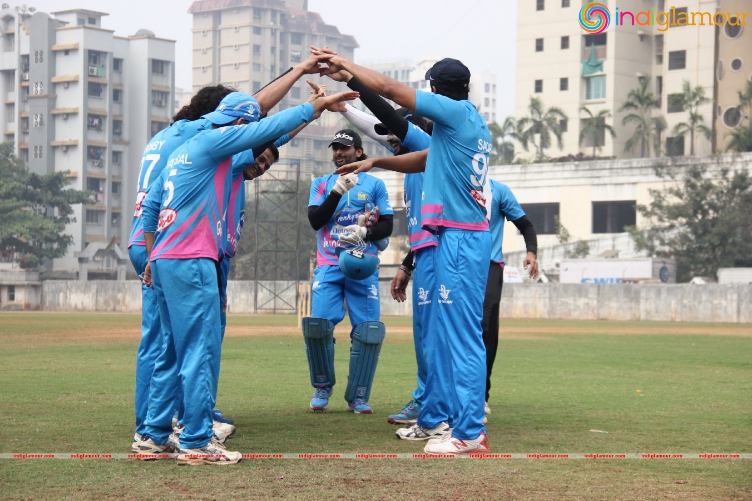 Spotted CCL Team ‘Mumbai Heroes’ At Practice Session Event hd photo