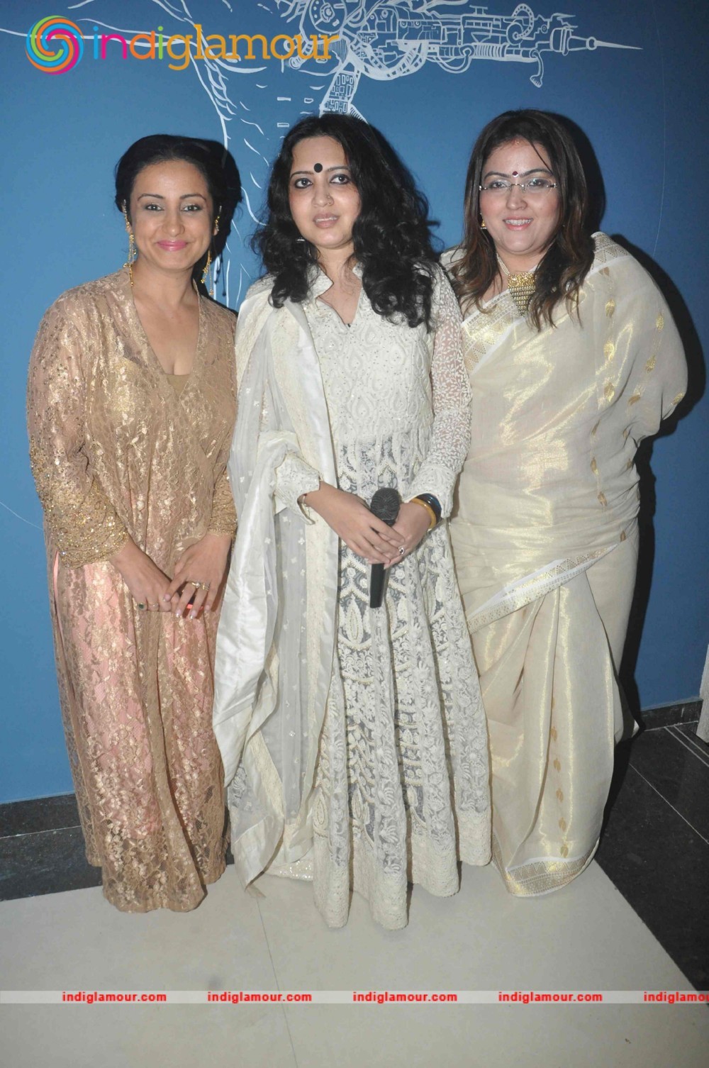 Divya Dutta Launch Clap India's First Art Center Event hd photo