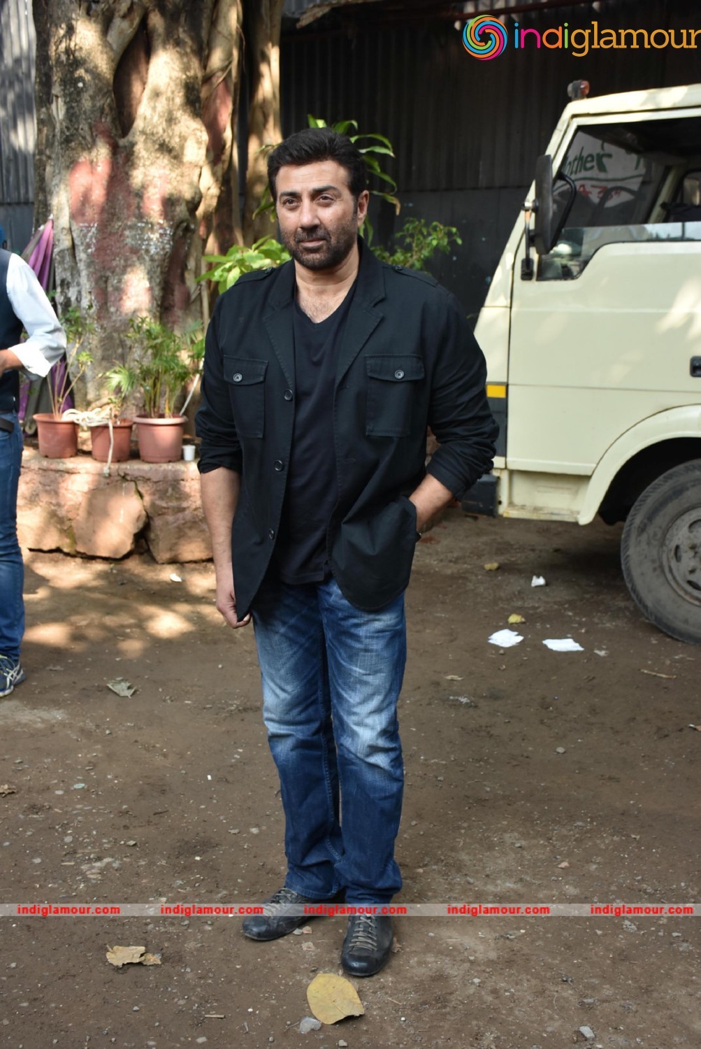 Sunny Deol Promote Ghayal Once Again On the Set of CID Event hd photo