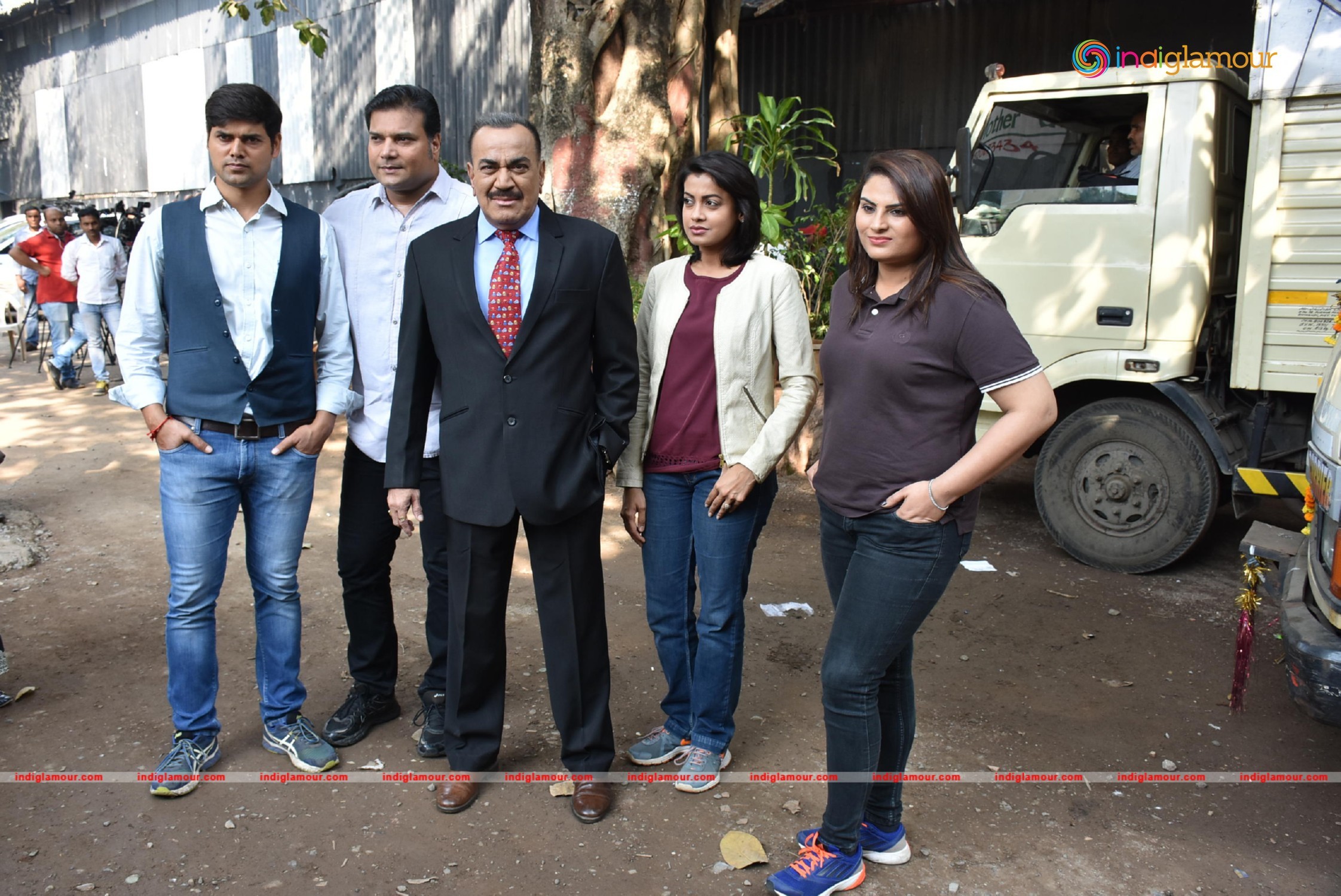 Sunny Deol Promote Ghayal Once Again On the Set of CID Event hd photo