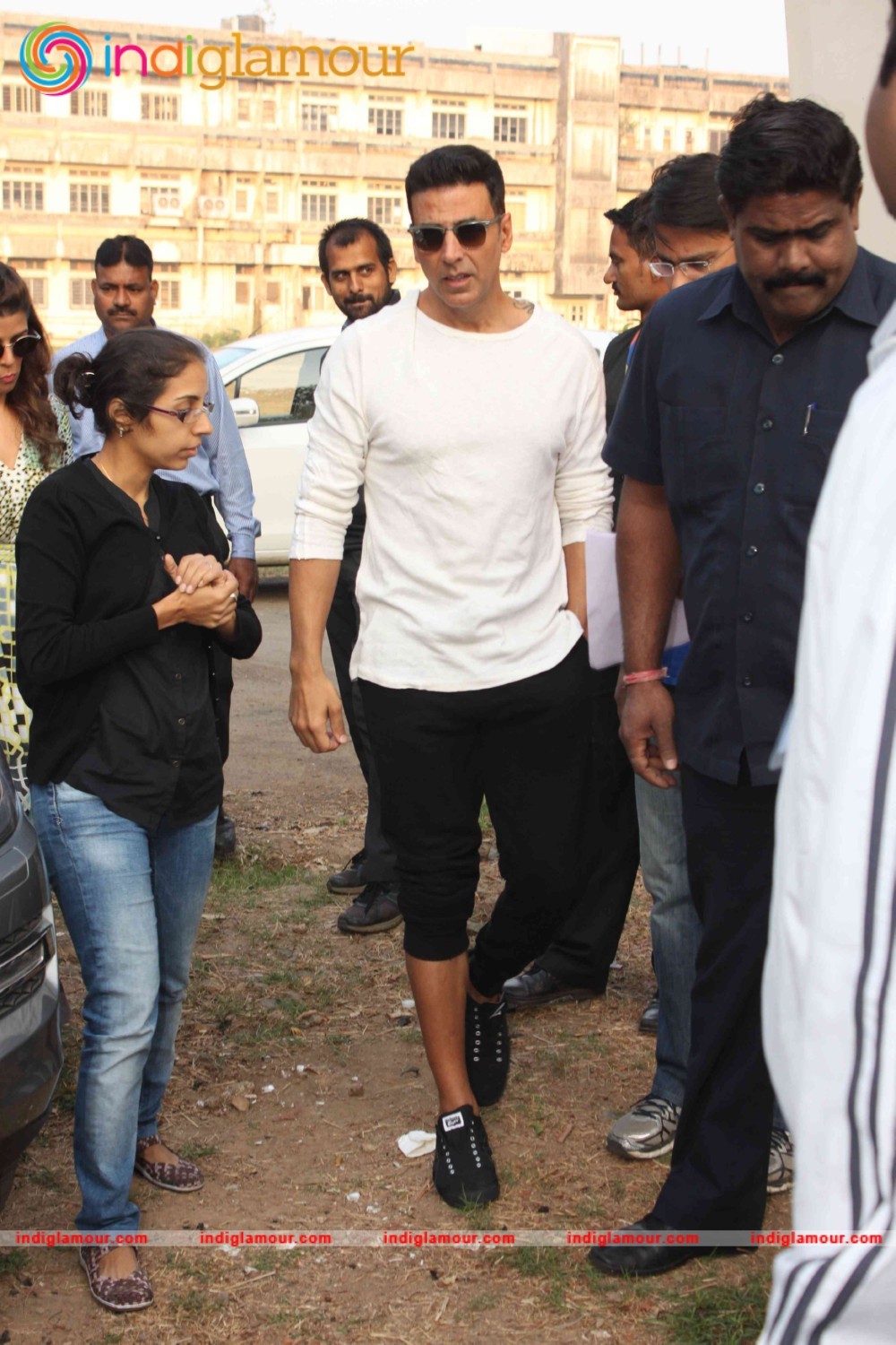 Akshay Kumar and Nimrat Kaur at 4th Max Bupa Walk for Health Event hd photo
