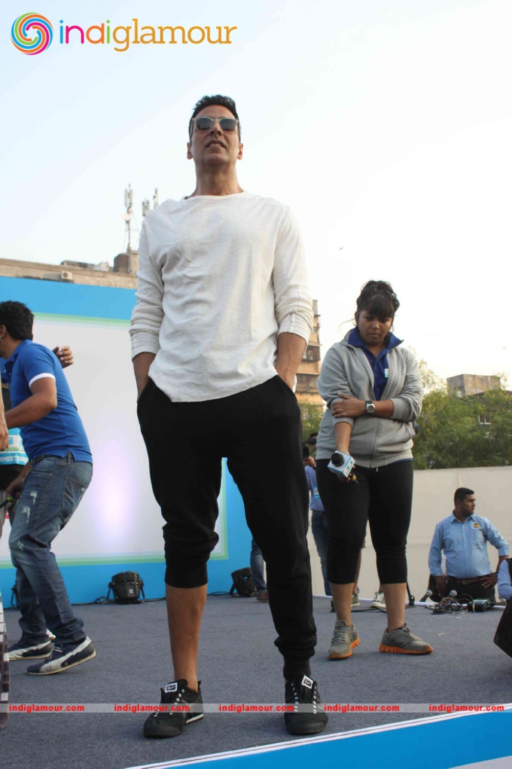 Akshay Kumar and Nimrat Kaur at 4th Max Bupa Walk for Health Event hd photo